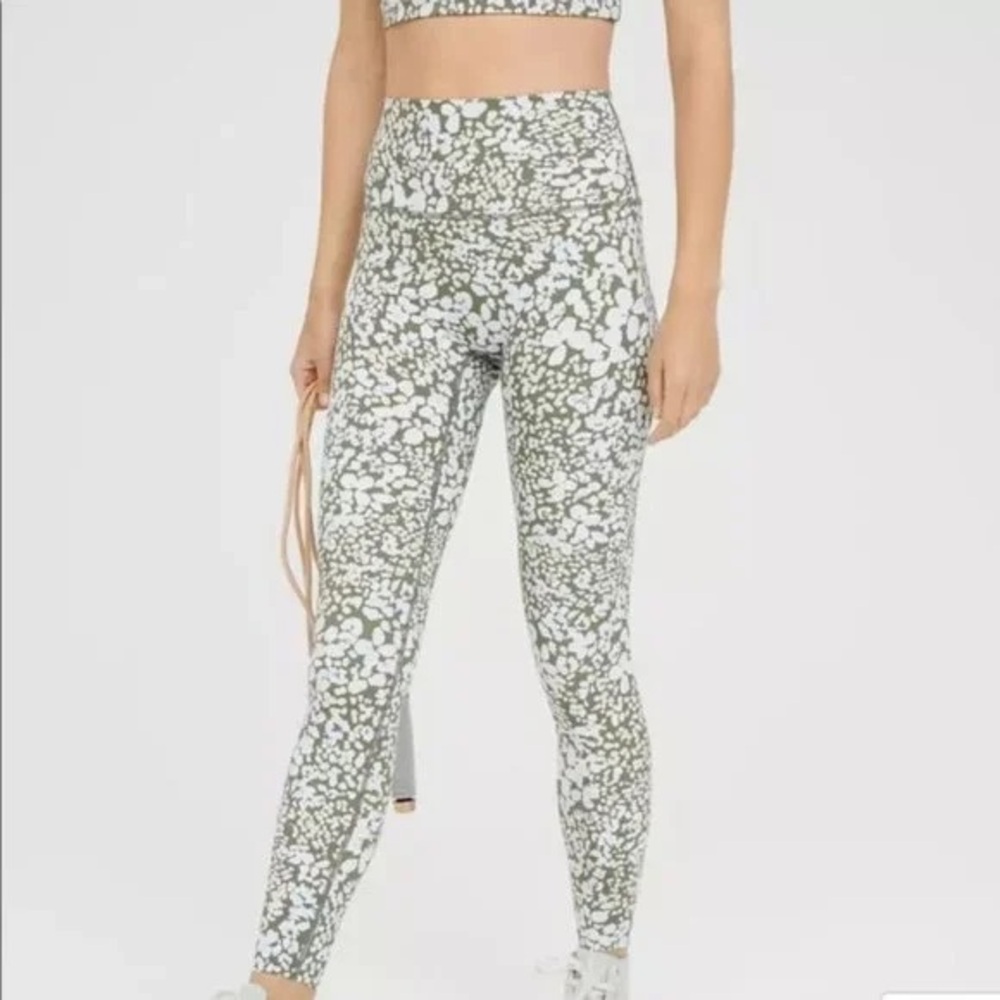 Offline by Aerie leggings
